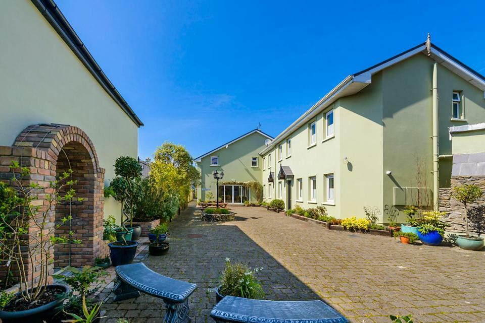 Dingle Centre Townhouse An Capall Dubh Dingle Zewnętrze zdjęcie